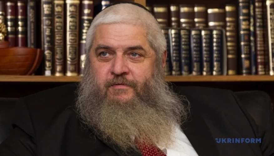Слідчі Деснянського управління поліції та СБУ викрили киянина за погрози рабину