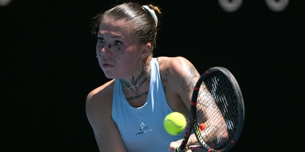 Олійникова знялася з матчу проти Фалей і вибула з WTA 125 у Сучжоу